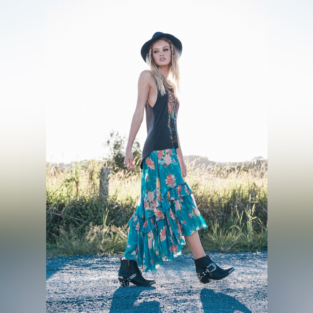 SOLD🩵Spell✨ Jagger Maxi Skirt 🩵 Size XS ✨ EUC ✨ Sell or Size Trade